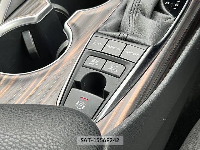 Toyota CAMRY HYBRID 2017-11 6242559-21