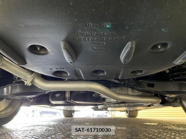 Toyota CAMRY HYBRID 2019-06 6242546-18