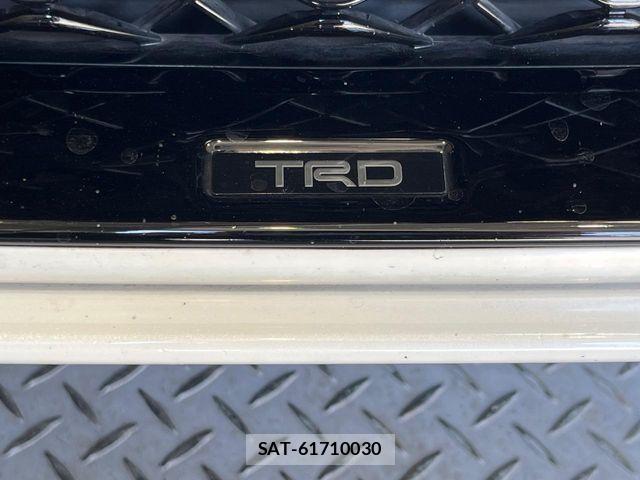 Toyota CAMRY HYBRID 2019-06 6242546-2