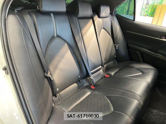 Toyota CAMRY HYBRID 2019-06 6242546-8