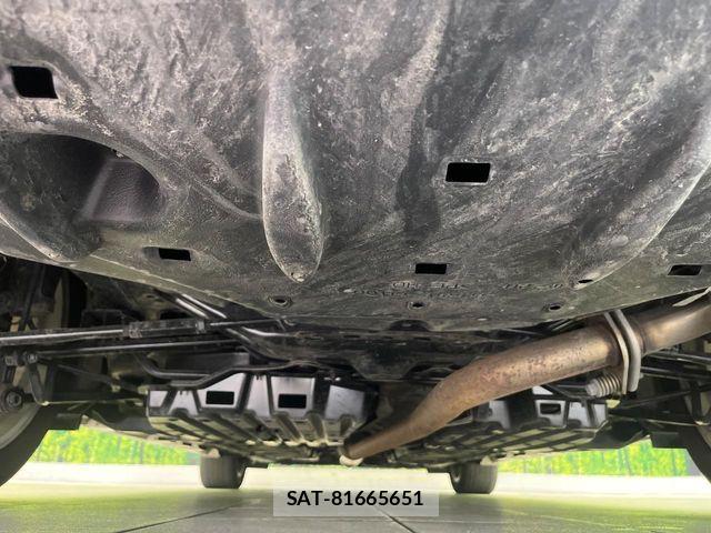 Toyota CAMRY HYBRID 2016-11 6271251-18