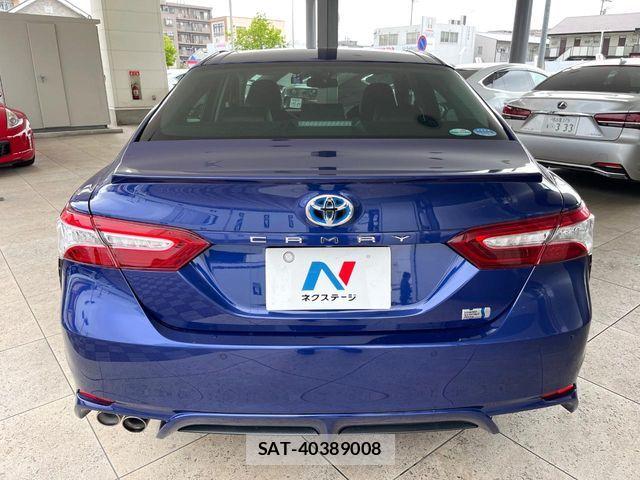 Toyota CAMRY HYBRID 2018-11 6303137-17