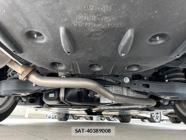 Toyota CAMRY HYBRID 2018-11 6303137-19