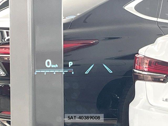 Toyota CAMRY HYBRID 2018-11 6303137-4