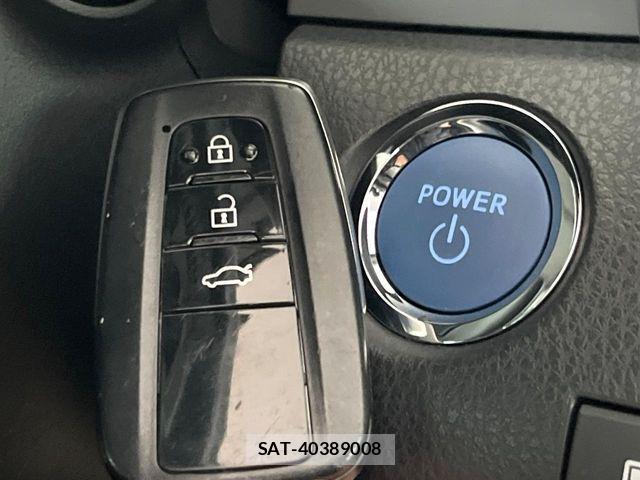 Toyota CAMRY HYBRID 2018-11 6303137-7