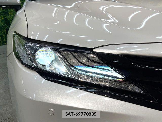 Toyota CAMRY HYBRID 2019-04 6495753-11