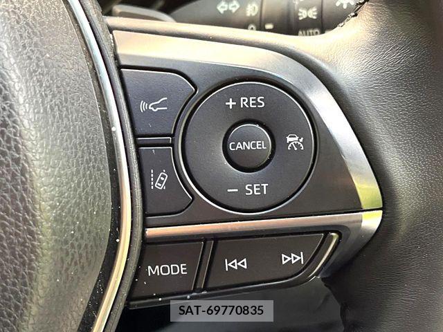 Toyota CAMRY HYBRID 2019-04 6495753-3