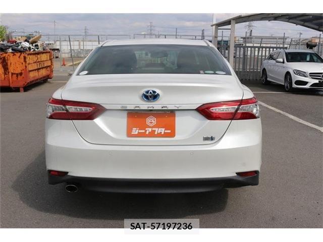 Toyota CAMRY HYBRID 2018-02 6610952-9