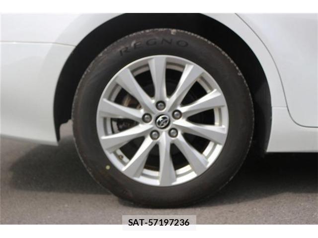 Toyota CAMRY HYBRID 2018-02 6610952-23