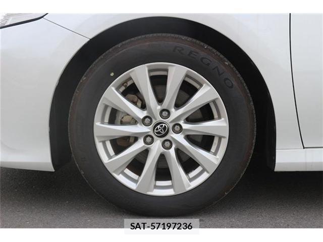 Toyota CAMRY HYBRID 2018-02 6610952-25