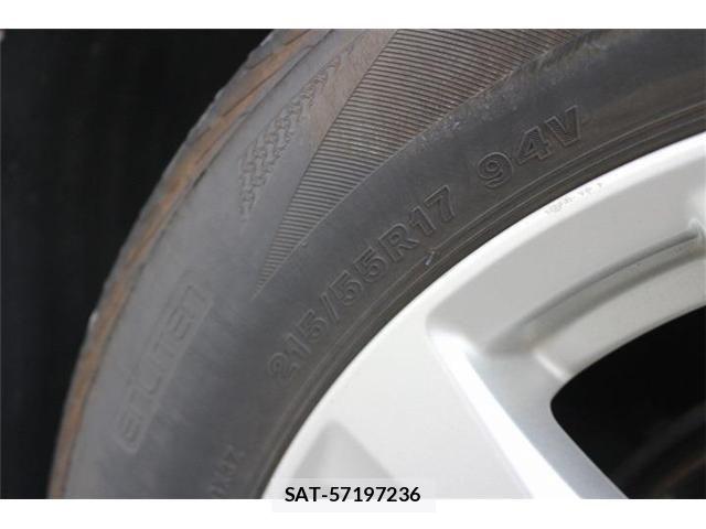 Toyota CAMRY HYBRID 2018-02 6610952-27
