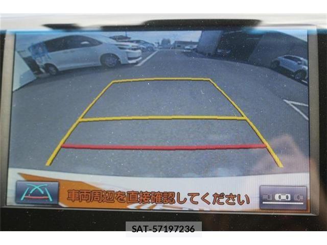 Toyota CAMRY HYBRID 2018-02 6610952-3