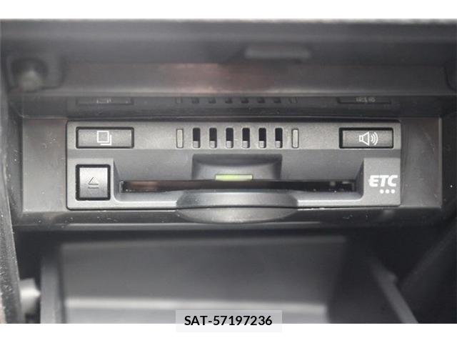 Toyota CAMRY HYBRID 2018-02 6610952-4