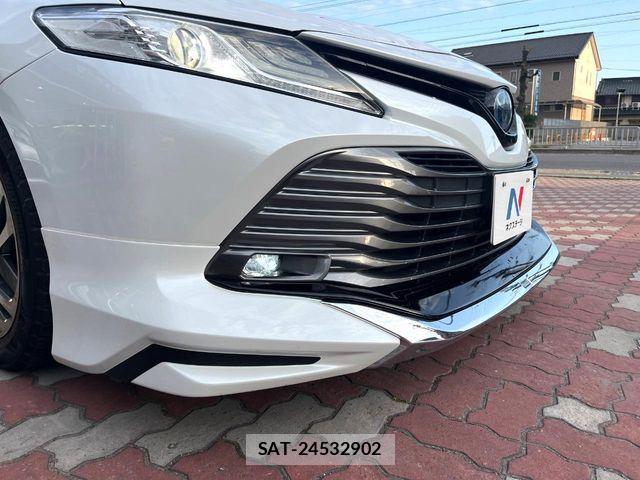 Toyota CAMRY HYBRID 2017-10 6610954-2