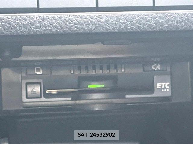 Toyota CAMRY HYBRID 2017-10 6610954-6