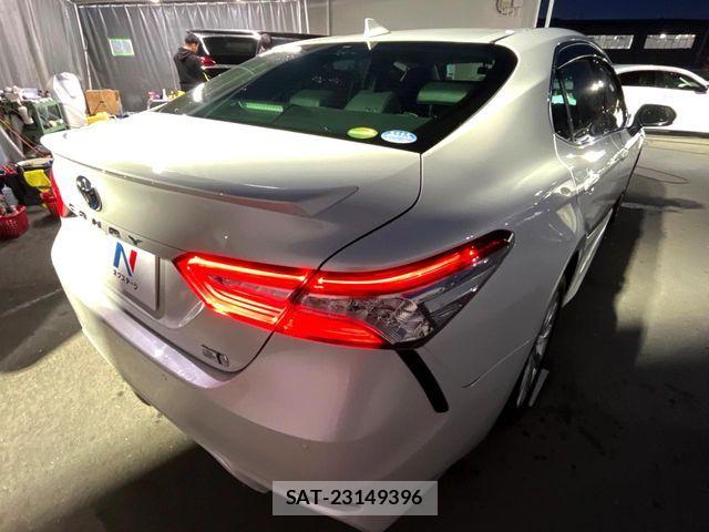 Toyota CAMRY HYBRID 2019-11 6641321-17
