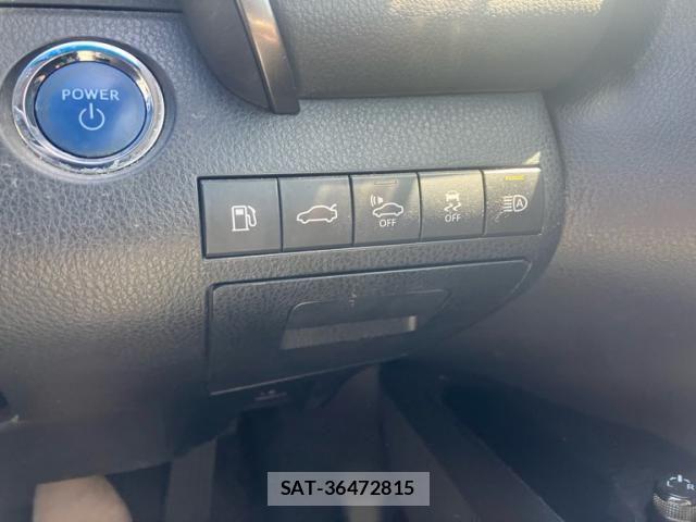 Toyota CAMRY HYBRID 2017-12 6670684-15