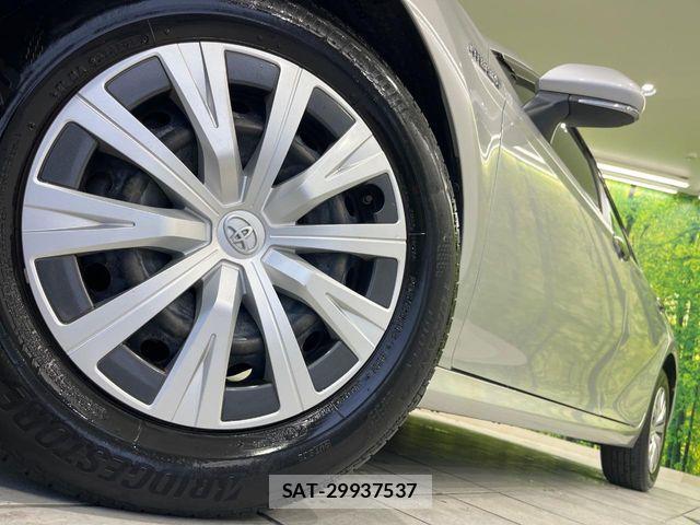 Toyota CAMRY HYBRID 2018-05 6675274-12
