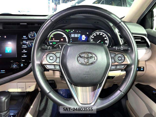Toyota CAMRY HYBRID 2018-03 6715778-13