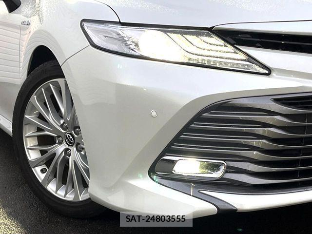 Toyota CAMRY HYBRID 2018-03 6715778-14