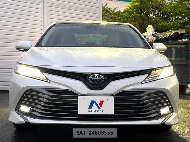 Toyota CAMRY HYBRID 2018-03 6715778-16