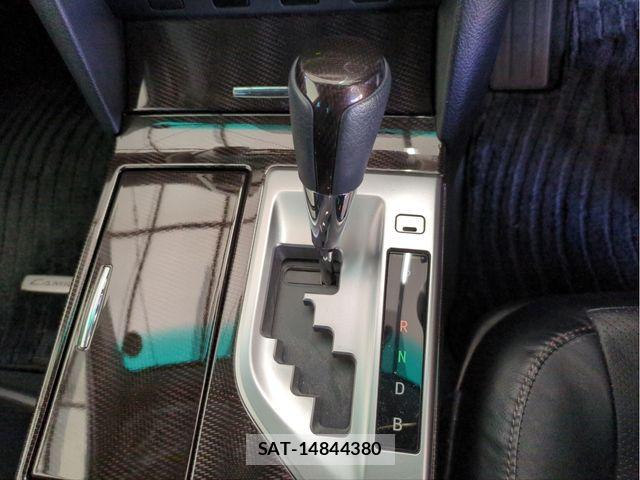 Toyota CAMRY HYBRID 2013-04 6750989-11