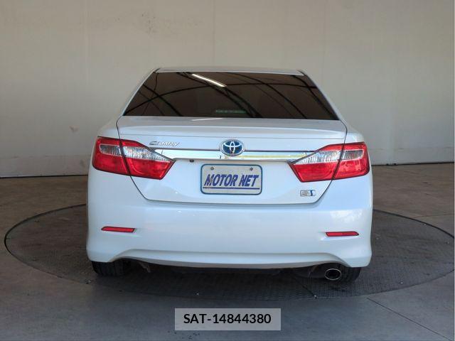 Toyota CAMRY HYBRID 2013-04 6750989-17