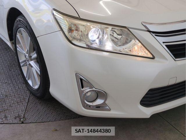 Toyota CAMRY HYBRID 2013-04 6750989-20