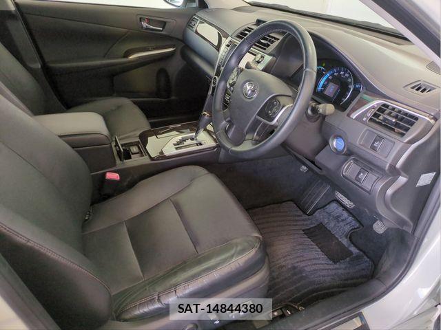 Toyota CAMRY HYBRID 2013-04 6750989-24