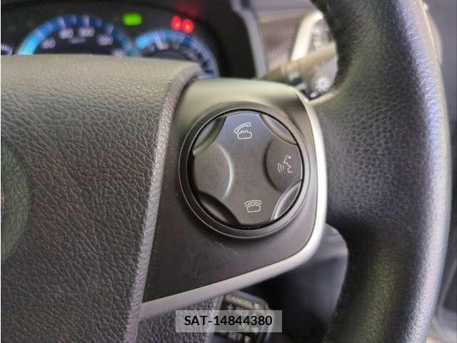 Toyota CAMRY HYBRID 2013-04 6750989-28
