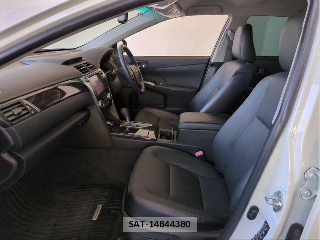 Toyota CAMRY HYBRID 2013-04 6750989-3