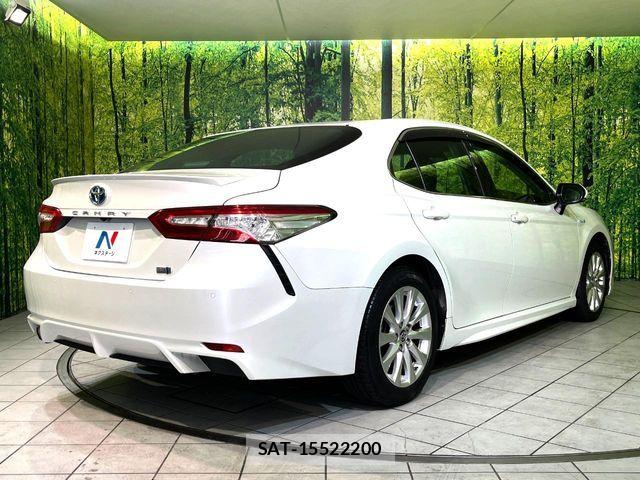 Toyota CAMRY HYBRID 2019-03 6790745-16