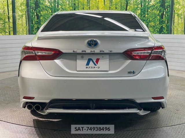 Toyota CAMRY HYBRID 2019-07 6790743-15