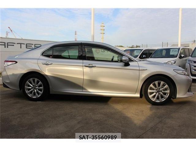 Toyota CAMRY HYBRID 2017-11 6790755-13