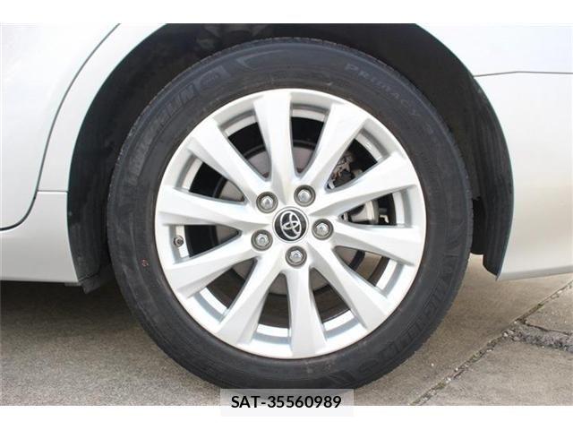 Toyota CAMRY HYBRID 2017-11 6790755-16
