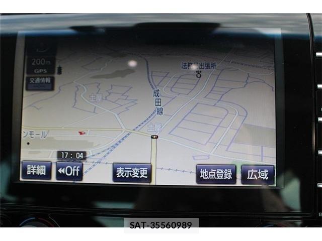 Toyota CAMRY HYBRID 2017-11 6790755-1