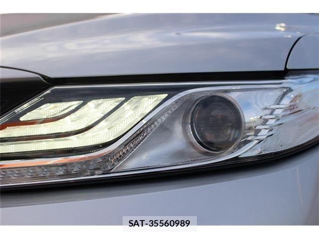 Toyota CAMRY HYBRID 2017-11 6790755-19