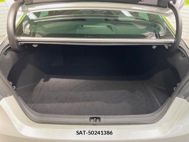 Toyota CAMRY HYBRID 2019-05 6790744-11