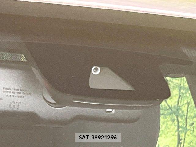 Toyota CAMRY HYBRID 2018-06 6790746-4