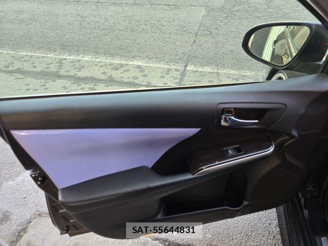 Toyota CAMRY HYBRID 2012-06 6790758-28