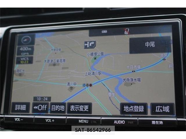 Toyota CAMRY HYBRID 2017-11 6790756-1
