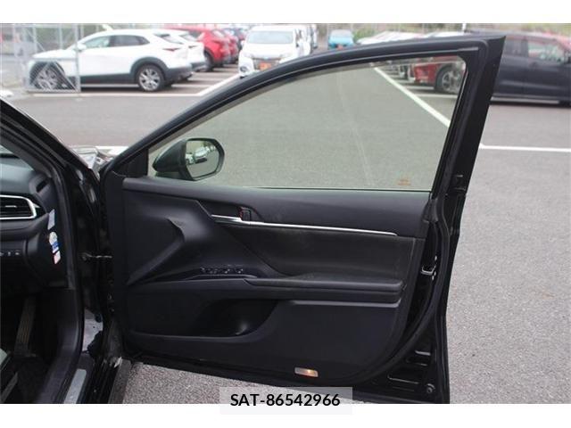 Toyota CAMRY HYBRID 2017-11 6790756-23