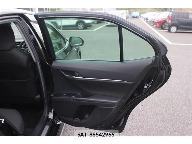 Toyota CAMRY HYBRID 2017-11 6790756-27