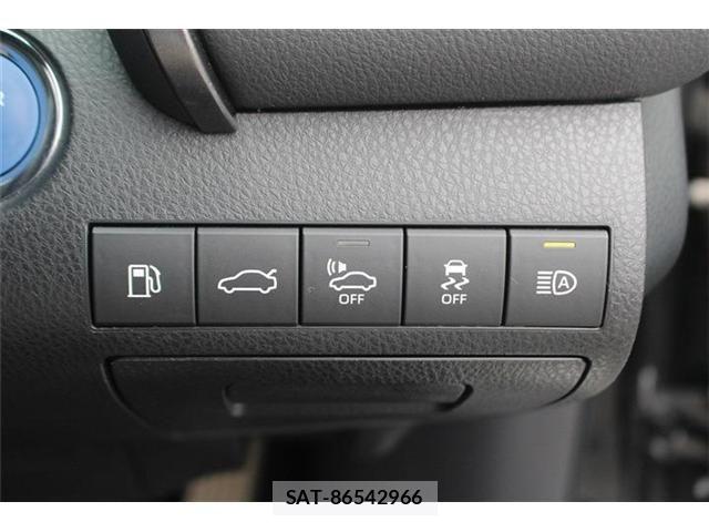 Toyota CAMRY HYBRID 2017-11 6790756-4