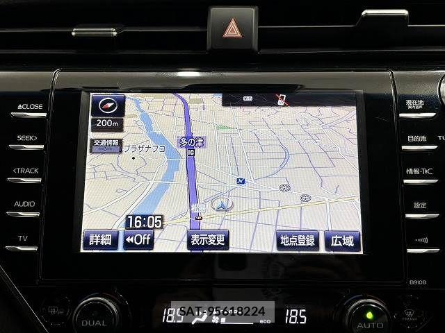 Toyota CAMRY HYBRID 2019-04 6814123-2