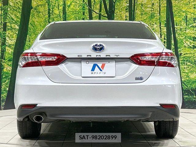 Toyota CAMRY HYBRID 2017-08 6814127-14