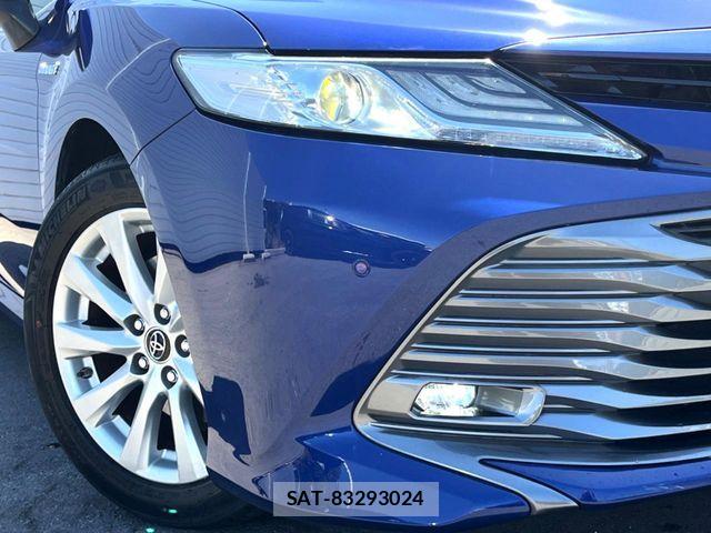 Toyota CAMRY HYBRID 2019-07 6814125-11