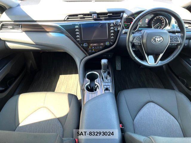 Toyota CAMRY HYBRID 2019-07 6814125-1