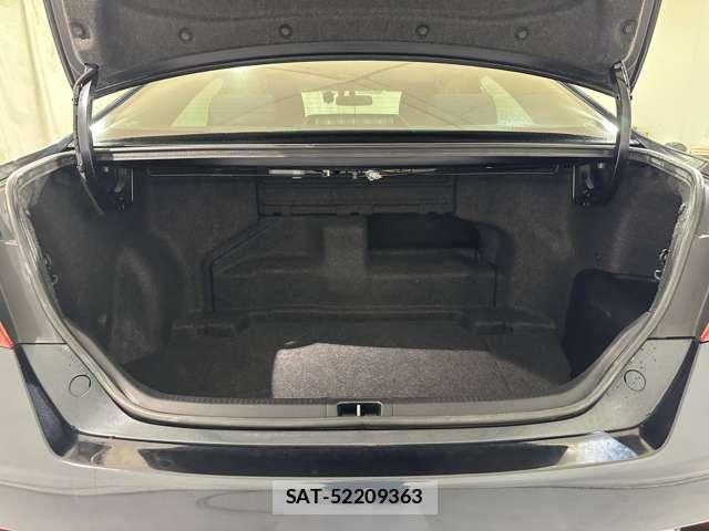 Toyota CAMRY HYBRID 2012-11 6902964-29