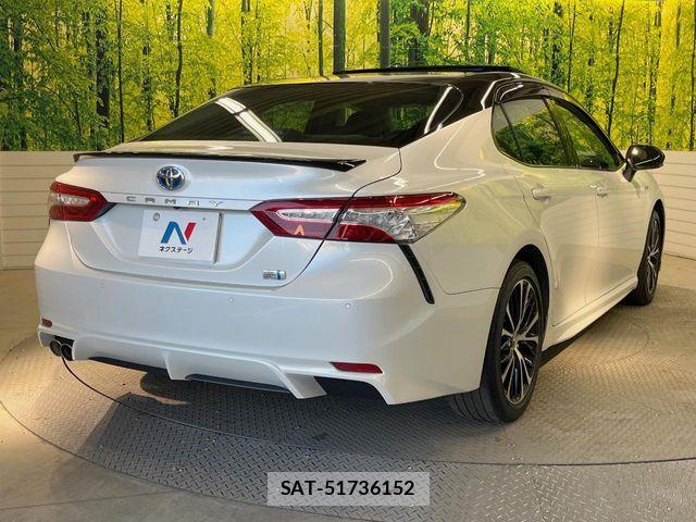 Toyota CAMRY HYBRID 2019-02 6902944-16